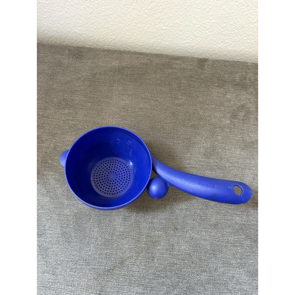 TUPPERWARE Mini Colander/ Strainer #4476‎ Cobalt Blue Color